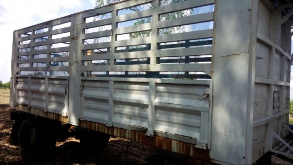 ขายครับ 10 ล้อ ฮีโน่ ไม่ดั้ม พร้อมใช้งานครับ ขายครับ 10 ล้อ ฮีโน่ ไม่ดั้ม พร้อมใช้งานครับ