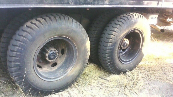 ขายครับ 10 ล้อ ฮีโน่ ไม่ดั้ม พร้อมใช้งานครับ ขายครับ 10 ล้อ ฮีโน่ ไม่ดั้ม พร้อมใช้งานครับ