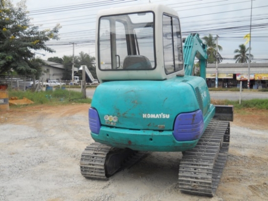 ขายรถนอกเก่าญี่ปุ่น komatsu pc40-7 หัวเก๋งรถสวยราคาถูก สนใจโทร 092-3309229 อี๊ด