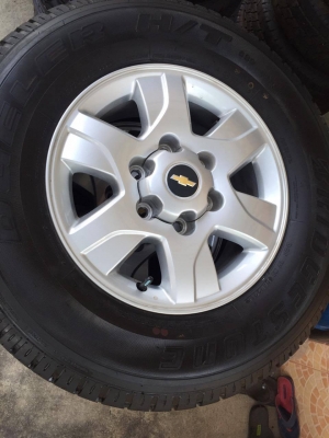 จัดโปรโมชั่นส่งท้ายป้ายเก่าตอนรับปีใหม่ ขายล้อแม็กเชฟขอบ16ถอดป้ายแดง ชุดละ 16,500 บาท