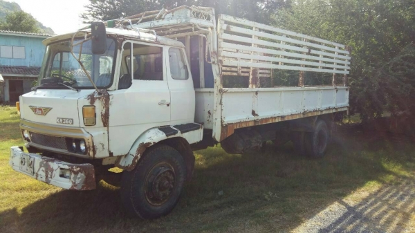 หกล้อ KR 360 เครื่อง 150 แรง ช่วงยาว 6 เมตร พวงมาลัยเพาเวอร์