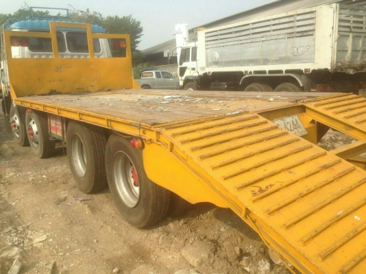 ขายรถ12ล้อ2เพลาV8ขนาด300แรงหางปลาบรรทุกแบคโค