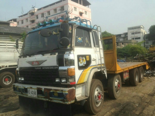 ขายรถ12ล้อ2เพลาV8ขนาด300แรงหางปลาบรรทุกแบคโค