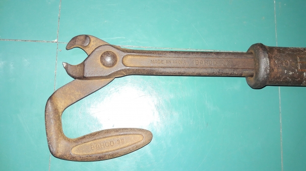 ขายคีมถอนตะปู BAHCO 38 MADE IN  INDIA.มือสอง