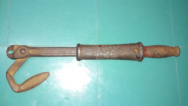 ขายคีมถอนตะปู BAHCO 38 MADE IN  INDIA.มือสอง