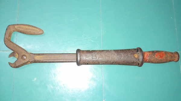 ขายคีมถอนตะปู BAHCO 38 MADE IN  INDIA.มือสอง