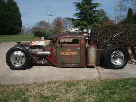 ขายโปรเจค hotrod ไม่มีเวลาทำครับ ขาย 35000 บาท หัวไฟเปลี่ยนเป็นใส่หัวเล็กแล้วนะครับ ตามสภาพครับ 089-8320100