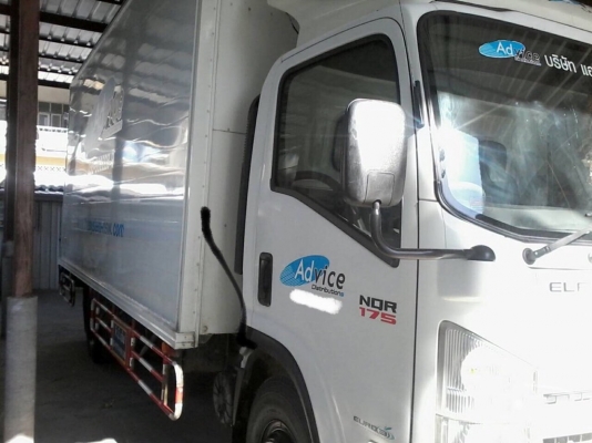 รถ 6 ล้อ ISUZU หัวตึก NQR เครื่อง 175 แรง ปี 55