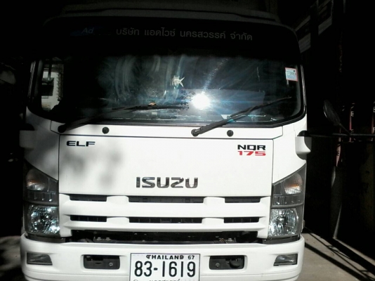 รถ 6 ล้อ ISUZU หัวตึก NQR เครื่อง 175 แรง ปี 55