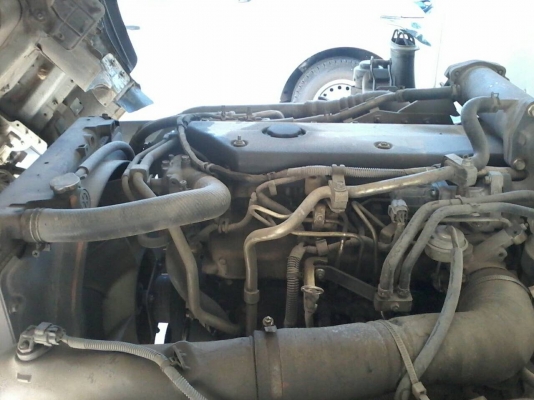 รถ 6 ล้อ ISUZU หัวตึก NQR เครื่อง 175 แรง ปี 55