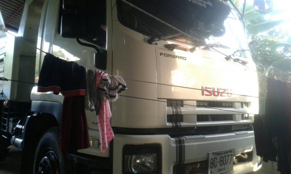 ขายรถบรรทุก 6 ล้อดัมพ์ ISUZU FTR 240 แรงม้าปี 2553 ไมล์ 203560 ราคา 1250000