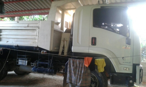 ขายรถบรรทุก 6 ล้อดัมพ์ ISUZU FTR 240 แรงม้าปี 2553 ไมล์ 203560 ราคา 1250000