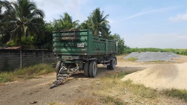 หางพ่วงสามมิตร 2คาน ปี48ดั้ม