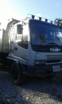 ขายรถบรรทุก 6 ล้อดัมพ์ ISUZU DECA 195 แรงม้ารถประกอบ ราคา 600000