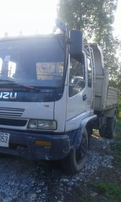 ขายรถบรรทุก 6 ล้อดัมพ์ ISUZU DECA 195 แรงม้ารถประกอบ ราคา 600000