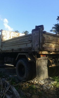 ขายรถบรรทุก 6 ล้อดัมพ์ ISUZU DECA 195 แรงม้ารถประกอบ ราคา 600000