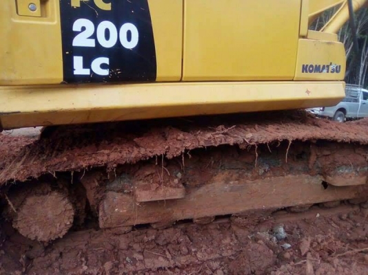 ขายรถแบคโฮ KOMATSU PC160-8 เอกสารเล่มทะเบียน 7500 ชม.ราคา 1450000