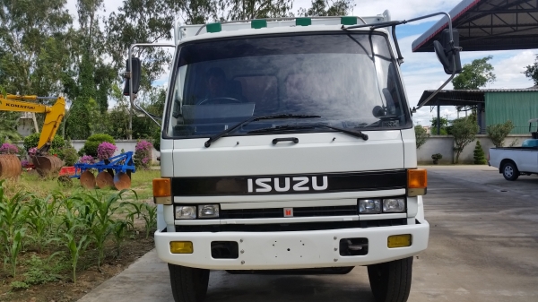 ขายรถบรรทุก 10 ล้อ