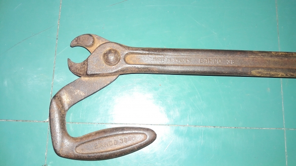 ขายคีมถอนตะปู BAHCO 38 MADE IN SWEDEN.สภาพดีมากๆ ขายคีมถอนตะปู BAHCO 38 MADE IN SWEDEN.สภาพดีมากๆ