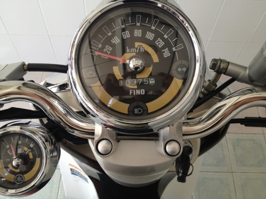 Fino Fi ลายPremium รถบ้าน วิ่งน้อย ปลายปี56 (ของแถม 4 รายการ)