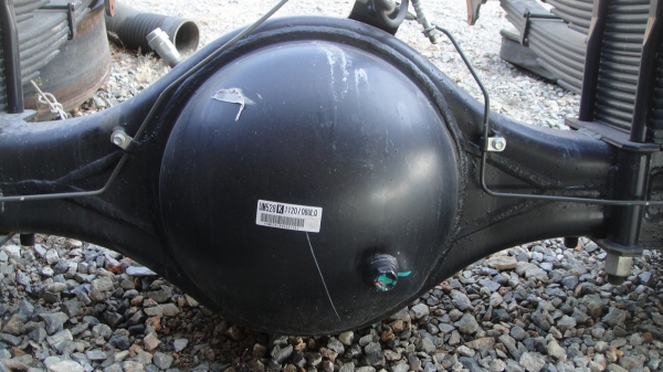 เฟืองท้ายพร้อมแหนบ ISUZU FTR240แรง สภาพใหม่มาก