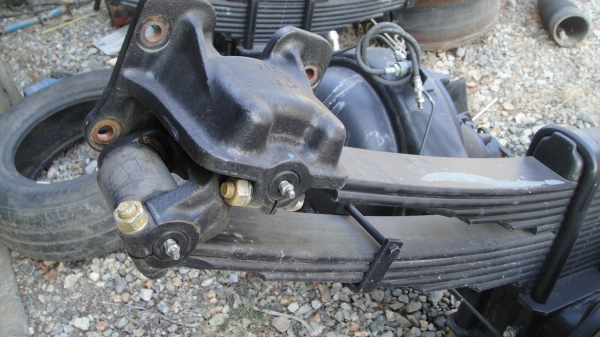 เฟืองท้ายพร้อมแหนบ ISUZU FTR240แรง สภาพใหม่มาก