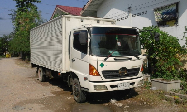 ขายราคา 685,000บ หกล้อ ฮีโน่ FC4J145ปี49ยาว5.5ม.สภาพดีสวยเดิมพร้อมใช้งาน ทะเบียนพร้อมโอน