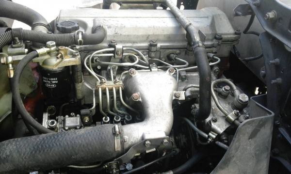 ขายราคา 685,000บ หกล้อ ฮีโน่ FC4J145ปี49ยาว5.5ม.สภาพดีสวยเดิมพร้อมใช้งาน ทะเบียนพร้อมโอน