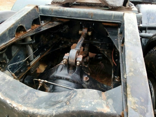 ขายรถหัวลาก 10 ล้อ 2 เพลา HINO 320 ปี.46 รถสวย ราคา1180000 สนใจรีบจองด่วน