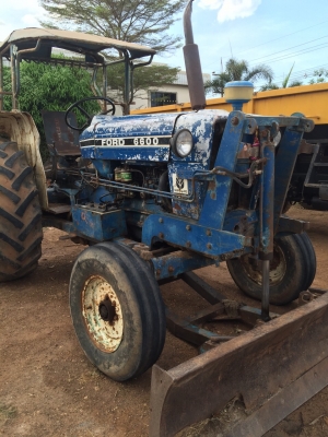 ขายรถไถFORD 77 T-1 อุปกรดันเครื่อง. ดี. ปั้มดี. ไฮดรอลิกดี