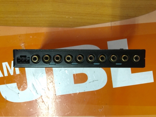 ขายปรีแอมป์ Clarion EQS746 เสียงดีแนว SQ แถม TV 6.4" ฟรี ขายปรีแอมป์ Clarion EQS746 เสียงดีแนว SQ แถม TV 6.4" ฟรี