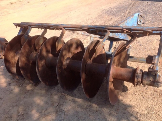 ขายFORD6600 ตามสภาพ มีใบดันหน้า ผานหลัง