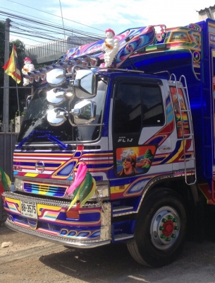 สิบล้อ1เพา ฮีโน่ FL1J212ปี43ยางเรเดียลใหม่10เส้น ช่วงยาว 6.50ม สภาพดีเดิมๆสวยจัด เสริมหล่อรอบคันมาหลายสิบหมื่น เล่มทะเบียนพร้อมโอน รถสภาพพร้อม..ขับไปใช้งานได้เลย ครับ