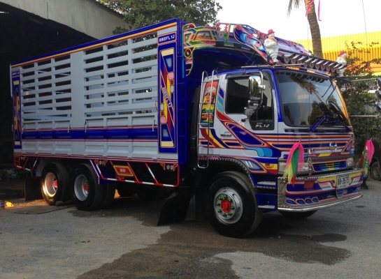 สิบล้อ1เพา ฮีโน่ FL1J212ปี43ยางเรเดียลใหม่10เส้น ช่วงยาว 6.50ม สภาพดีเดิมๆสวยจัด เสริมหล่อรอบคันมาหลายสิบหมื่น เล่มทะเบียนพร้อมโอน รถสภาพพร้อม..ขับไปใช้งานได้เลย ครับ