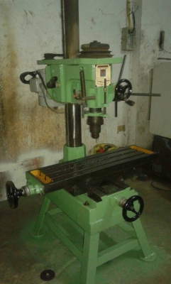 ขายมิลลิ่งตั้งโต๊ะเอ็ม1เสาสูงพร้อมใช้ของใต้หวัน ขายมิลลิ่งตั้งโต๊ะเอ็ม1เสาสูงพร้อมใช้ของใต้หวัน