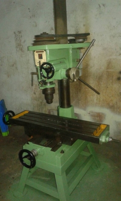 ขายมิลลิ่งตั้งโต๊ะเอ็ม1เสาสูงพร้อมใช้ของใต้หวัน