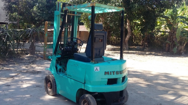 ขอบคุณพี่จากเพชรบูรณ์ครับ ขายรถยกโฟคลิฟ มิตซู  เครื่องดีเซล ยกได้3ม.