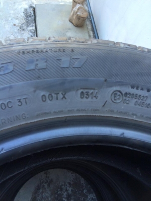 ขายยางขอบ 17"225/65R17 ปี 14 สวยมาก4เส้นขาย 4,800บาท ขายยางขอบ 17"225/65R17 ปี 14 สวยมาก4เส้นขาย 4,800บาท