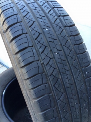 ขายยางขอบ 17"225/65R17 ปี 14 สวยมาก4เส้นขาย 4,800บาท ขายยางขอบ 17"225/65R17 ปี 14 สวยมาก4เส้นขาย 4,800บาท