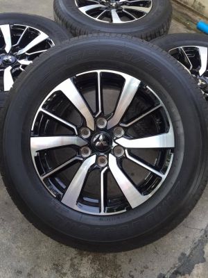 ขายล้อแม็กออนิวปาเจโร่ถอดป้ายแดงขอบ18 ชุดละ 33,500 บาท ขายล้อแม็กออนิวปาเจโร่ถอดป้ายแดงขอบ18 ชุดละ 33,500 บาท