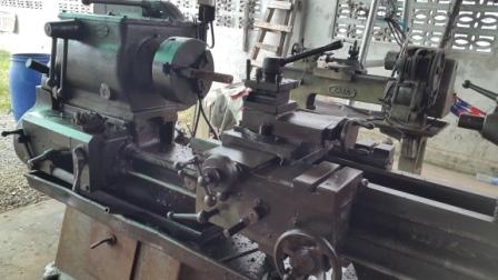 แท่นกลึง อังกฤษ 6 ฟุต 2 เพลา รุ่นหนัก พร้อมใช้งาน สภาพสวยๆ สีเดิม ๆ ใช้งานอยู่ 56,000