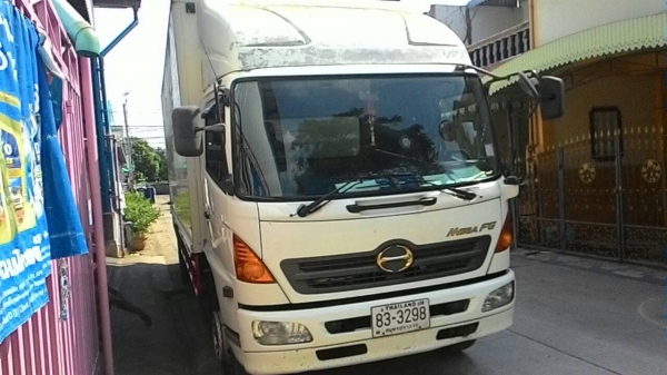 หกล้อ ฮีโน่ FG1J212ปี51ช่วงยาว7.30ม ตู้3บาน สภาพดีสวยบางเดิม ทะเบียนพร้อมใช้ หกล้อ ฮีโน่ FG1J212ปี51ช่วงยาว7.30ม ตู้3บาน สภาพดีสวยบางเดิม ทะเบียนพร้อมใช้