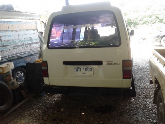 นิสสัน เออแวน เครื่องดีเดิมๆ รถขับขี่ดีมากคับ