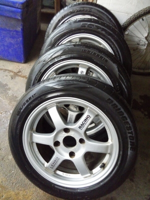 แม็กเลนโซ่ ลาย TE37 ขอบ 15 ราคา 4900 บาท แม็กเลนโซ่ ลาย TE37 ขอบ 15 ราคา 4900 บาท