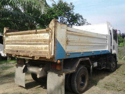 รถอีซูซุ 6 ล้อดั้ม FRR 190 แรงม้า  ปี 55.  ( รถวิ่ง 15x,xxx กม. )     สนใจติดต่อ  081 - 6079515