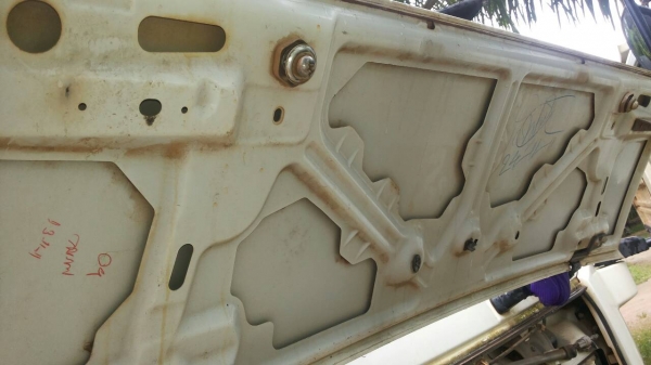 รถอีซูซุ 6 ล้อดั้ม FRR 190 แรงม้า  ปี 55.  ( รถวิ่ง 15x,xxx กม. )     สนใจติดต่อ  081 - 6079515