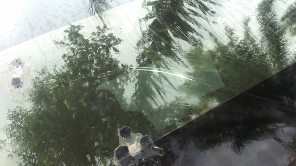 รถอีซูซุ 6 ล้อดั้ม FRR 190 แรงม้า  ปี 55.  ( รถวิ่ง 15x,xxx กม. )     สนใจติดต่อ  081 - 6079515