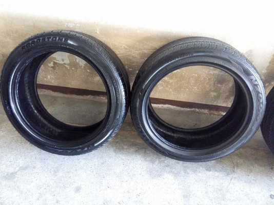 ยาง 225 45 18 ชุด 4 เส้น 2500 บาท ยาง 225 45 18 ชุด 4 เส้น 2500 บาท