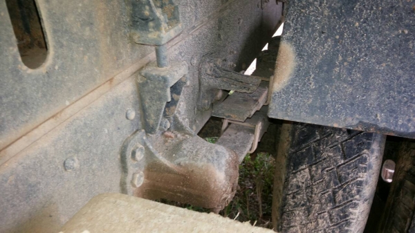 รถอีซูซุ 6 ล้อดั้ม FRR 210 แรงม้า  ปี 54.  ( รถวิ่ง 17x,xxx กม. )     สนใจติดต่อ  081 - 6079515