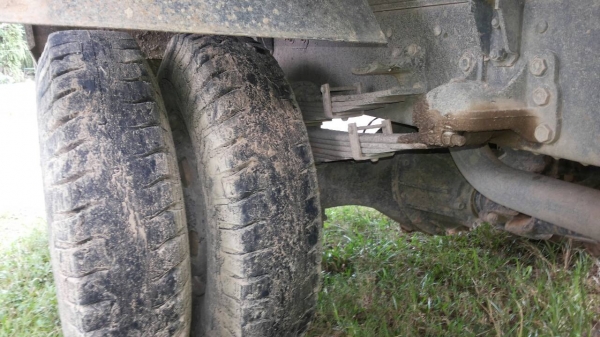 รถอีซูซุ 6 ล้อดั้ม FRR 210 แรงม้า  ปี 54.  ( รถวิ่ง 17x,xxx กม. )     สนใจติดต่อ  081 - 6079515